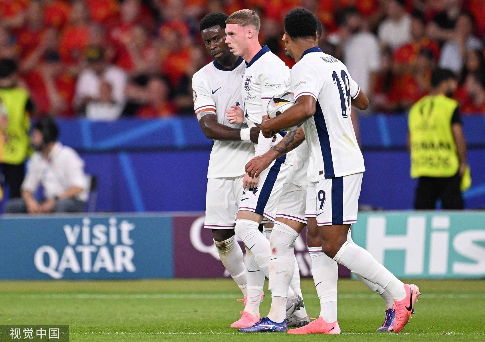 欧洲杯英格兰队2-1丹麦队 0764cbcec4a04a5385ac4240134b015f.jpeg