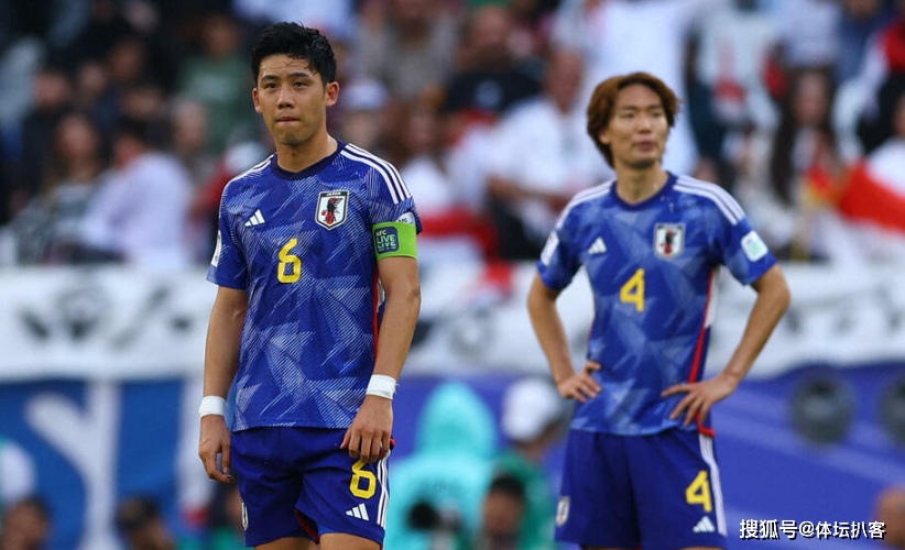 1-2！亚洲第一日本队轰然倒下，爆冷不敌伊拉克，3大疯狂纪录终结