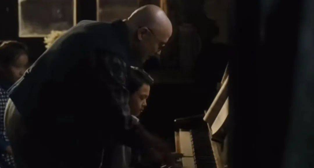 病态的鸡娃学钢琴，终于结束了