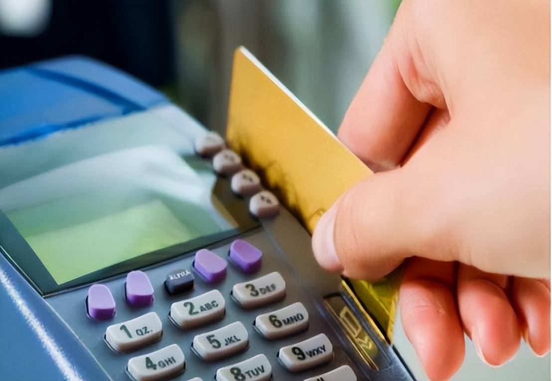 一发工资就从银行卡转走，你可曾想过会对自己造成什么影响？