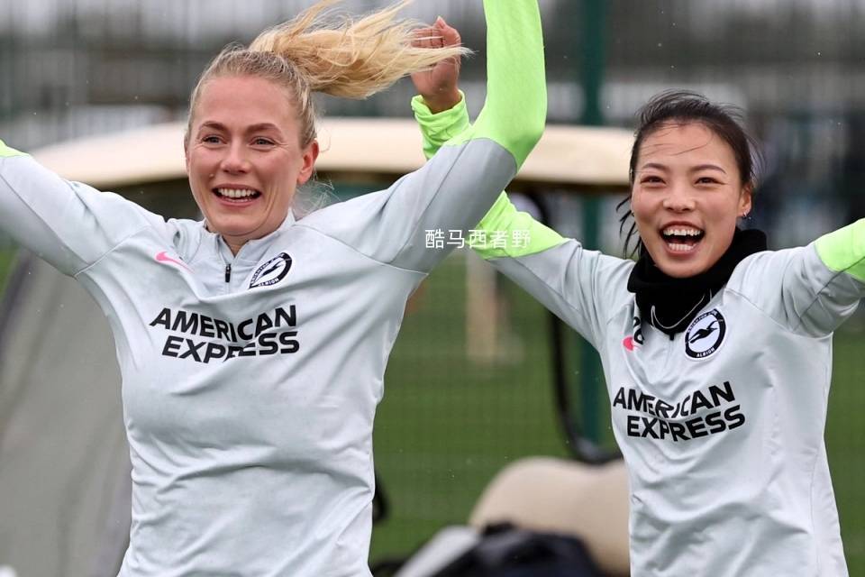 李梦雯，英女超联赛中那个最低调的中国女足球员