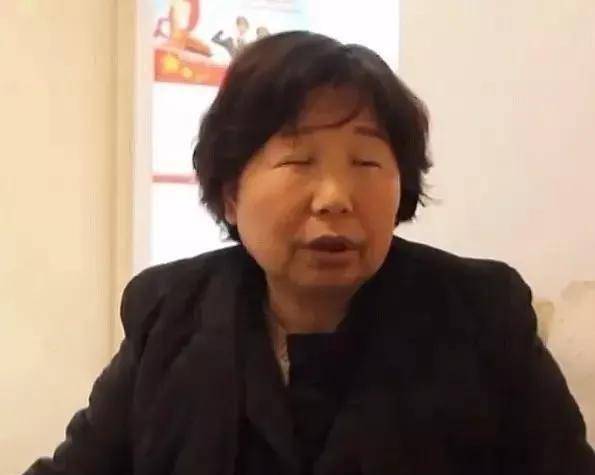 原创杜新枝再爆冷门，上演《离婚》戏，为何有人指责许敏不善待姚策？