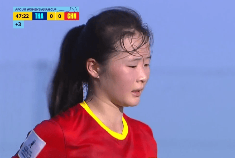2连胜，3-0！中国女足爆发，补时2球，2场轰6球，接近进4强