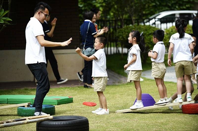 🌸【2024年新澳门王中王开奖结果】🌸-5月手机面板行情：手机面板价格延续分化趋势  第1张