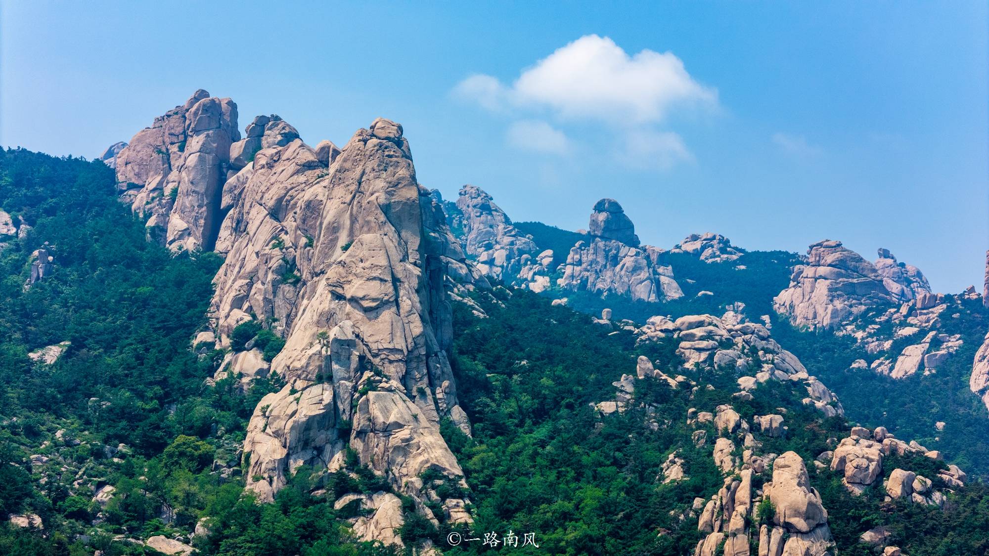 中国海岸线第一高峰，有“海上第一名山”之称，就在青岛崂山区