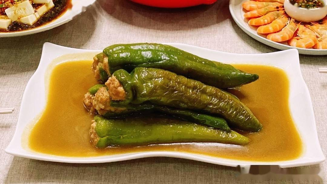 独家揭秘：海鲜狂欢盛宴传统西班牙海鲜饭完美呈现