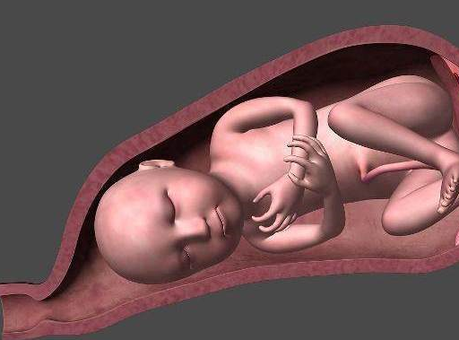 产妇分娩时，宫缩可不是白疼的，还有3个好处，不疼才更让人担心