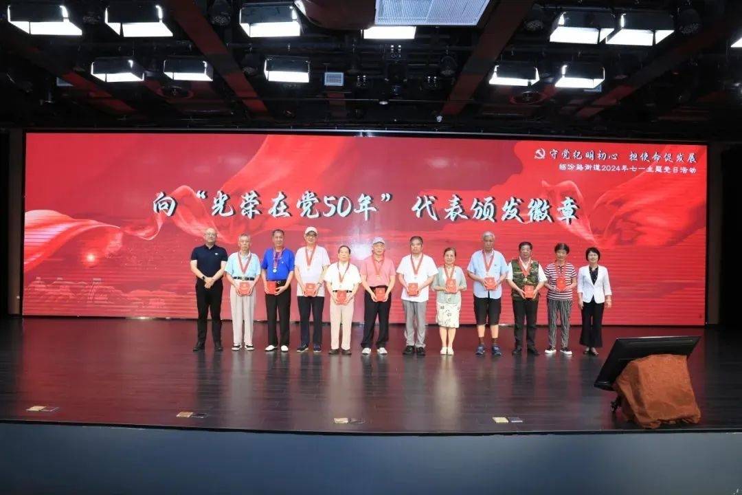 安卓：溴门一肖一码精准100王中王-香港学校插班指南，解锁优质教育资源与多元升学渠道