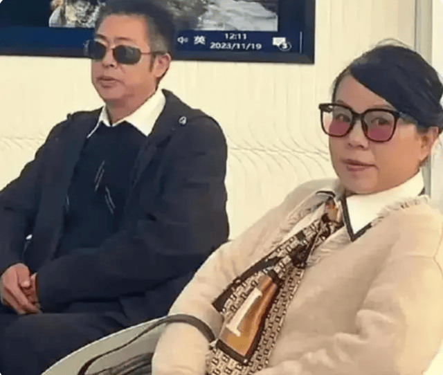 原创杜新枝贡献名场面，直播形象有变化疑是整容，整容的原因哭笑不得