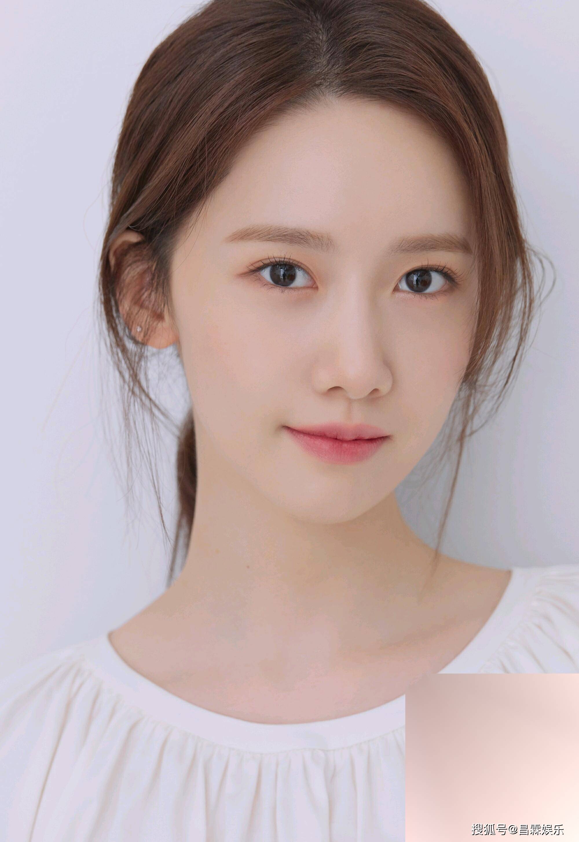 原创亚洲十大顶级女神排行榜，她们让人知道了什么才是真正的颜值巅峰