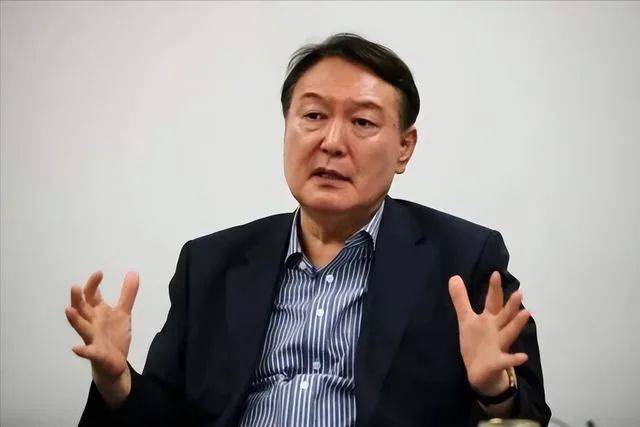 原创韩国下届总统毫无悬念？李在明强势回归，尹锡悦“临时抱佛脚”