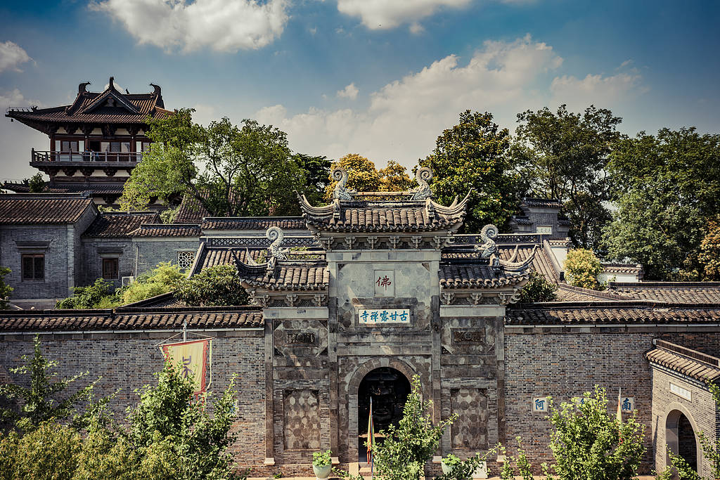 被低估的苏南小城镇江，崭露锋芒