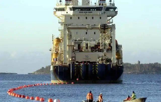 三大消息：中国船只被强制“扣押”？美军司令紧急改口；解放军下令增兵