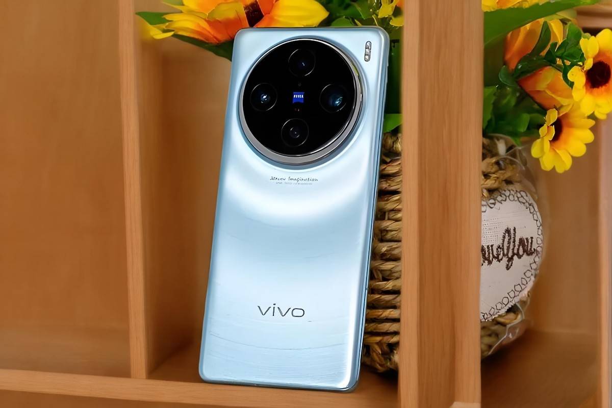 原创             vivo不讲武德，16GB+512GB跌至3359元，230万跑分+100倍变焦