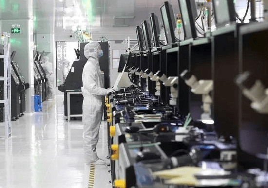 三大消息：这次轮到中方出手！美国第51个州出现？俄罗斯发动空袭