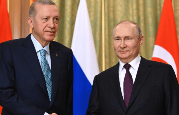 普京终于开窍了！中吉乌等了27年，到头来还不如俄乌干一架