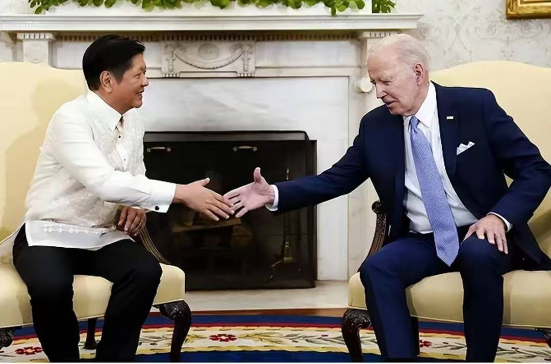 黄岩岛胜负已定，菲军还敢来犯？解放军上“硬菜”，信号强烈！