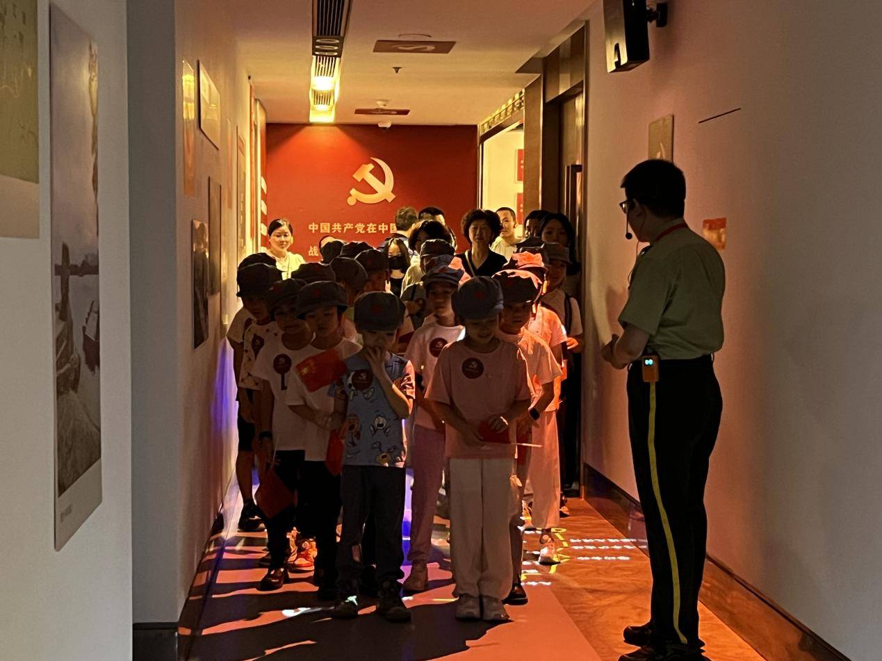 探寻红色足迹：湖里第二实验小学学子红色文化基地研学心得