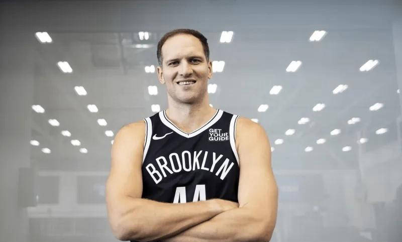 NBA快讯｜马威炮轰湖人勇士连签两人戈登原谅韦德情感转变