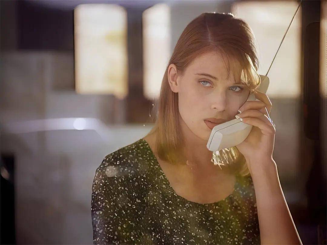 性感尤物香侬·惠利：四部经典大尺度艺术电影，值得收藏