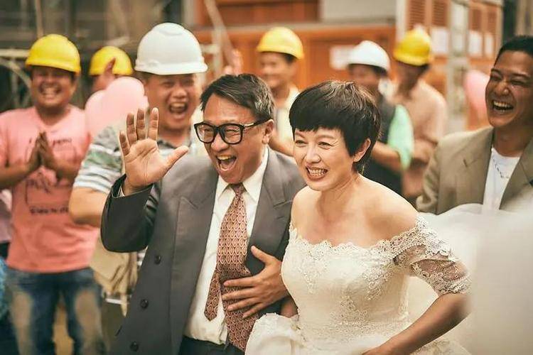 凤凰联盟网址钢筋水泥间的烟火人生：解码做工的人的平凡与坚韧(图4)