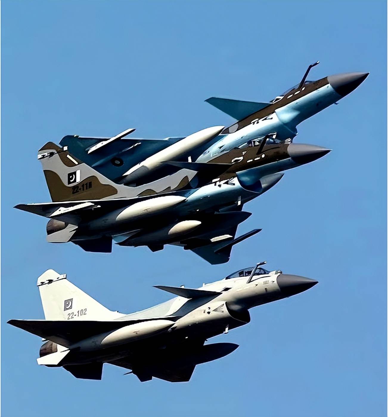 阵风大败而归，印空军副司令被免职，三大信号表明，莫迪真要开战