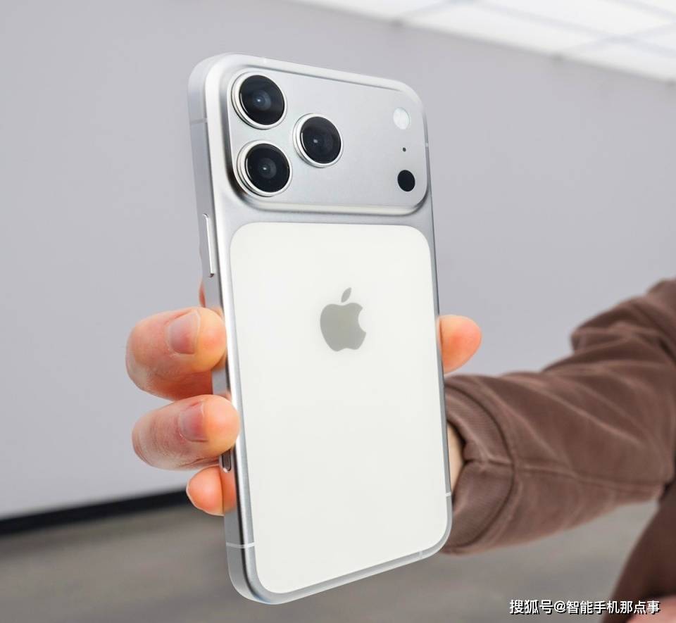 原创             iPhone16 Pro官方大降价：选择价值，却不一定高了