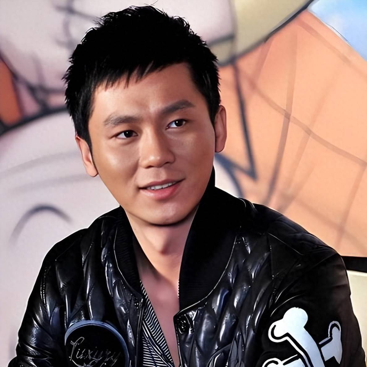 李晨的情感纠葛,就像一部电视剧令人有点看不明白,你觉得呢