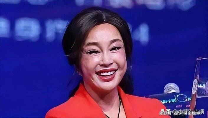 税务部门深入调查刘晓庆涉嫌偷税漏税，娱乐圈再掀反腐风暴