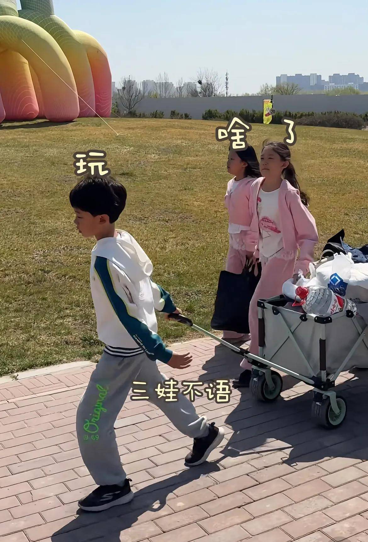 甘薇离婚后带娃露营，三孩子独立乖巧颜值高，叹自己是非常快乐的人