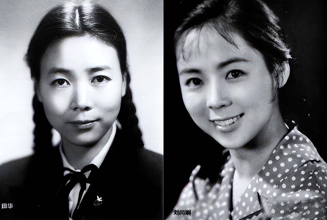 老艺术家田华第四代重孙子正面照曝光小家伙戴着眼镜和太奶奶撞脸