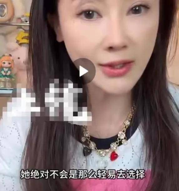 不等赵丽颖承认新恋情，冯绍峰好友发声，离婚女性都有一个特点