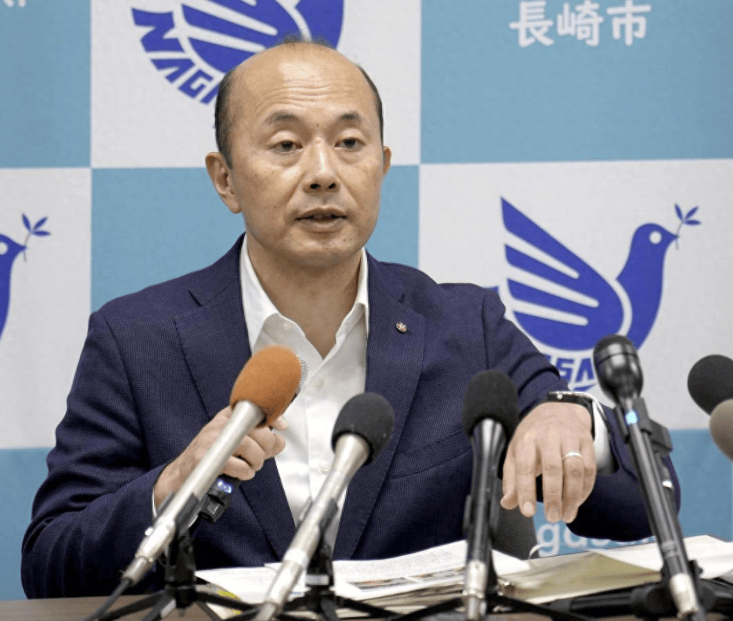 韩国传出重磅消息，朴槿惠支持者改换阵营，李在明胜选无悬念？