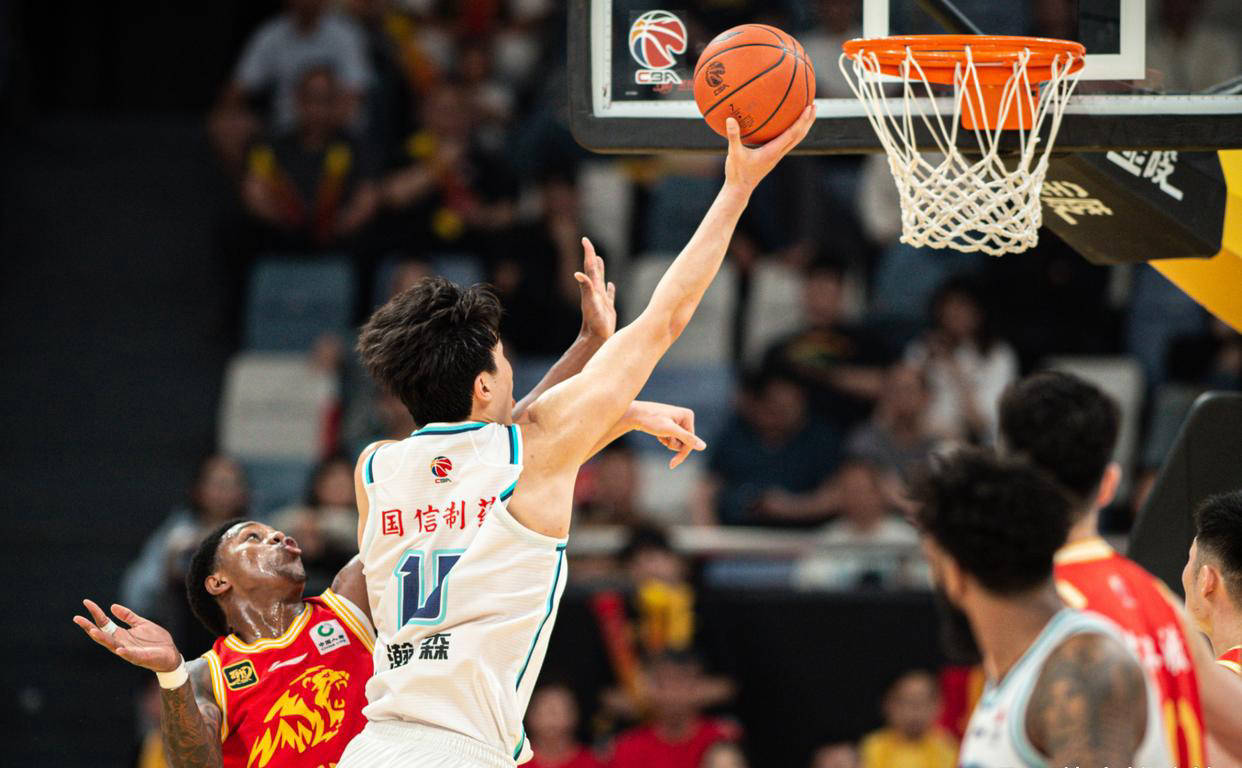 原创             杨瀚森冲击NBA首轮秀：试训之路，前途光明！