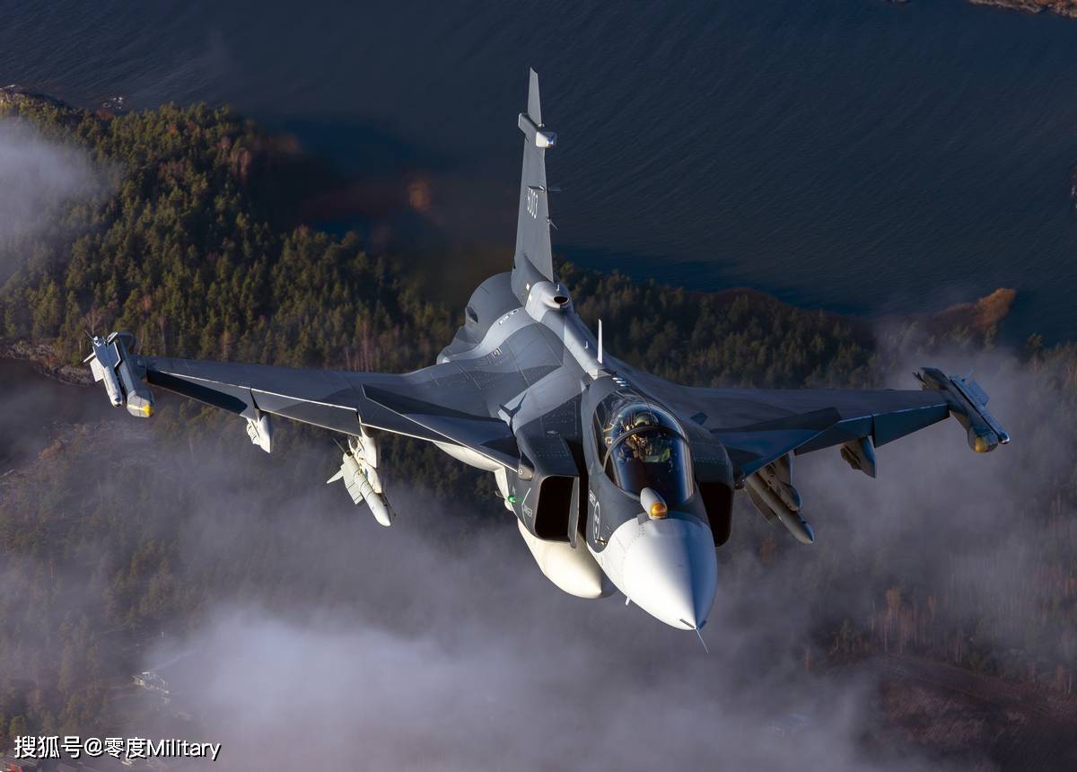 泰国最终确认采购瑞典JAS-39EF“鹰狮”战斗机 美国F-16V遗憾败北