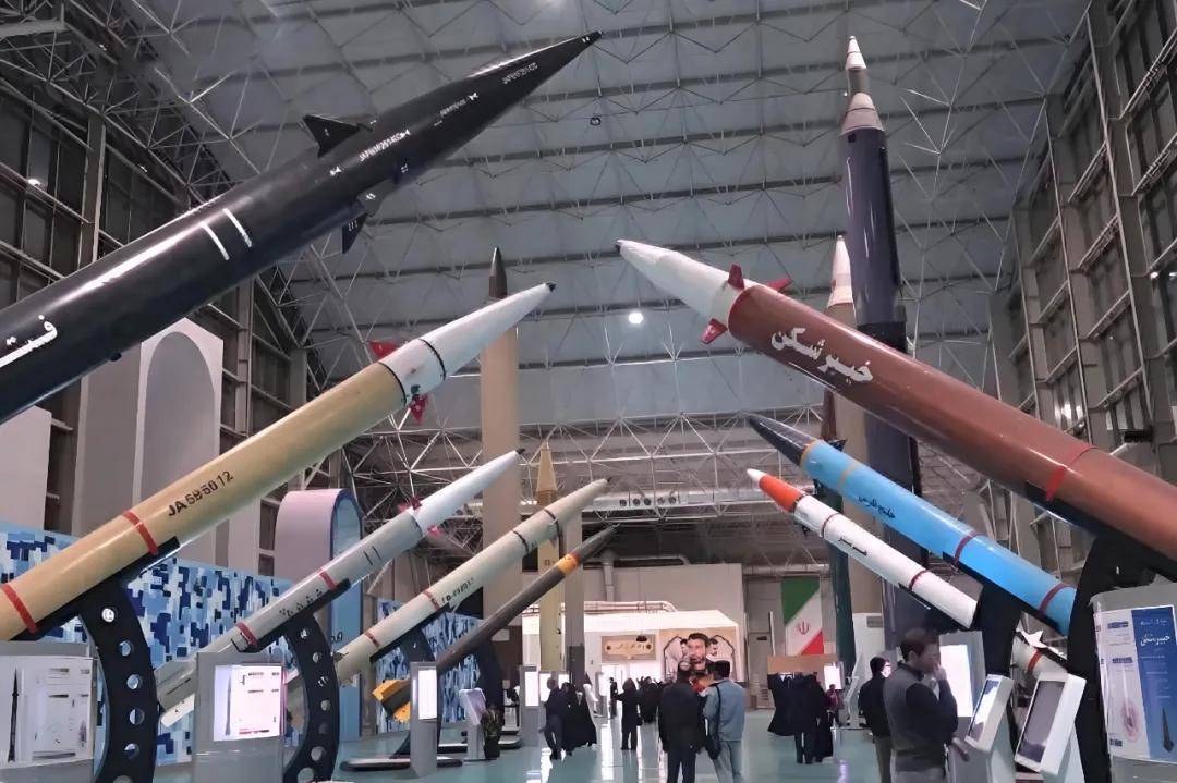 自称击落以色列5架F-35？各种挨炸的伊朗防空部队为啥这么拉胯？