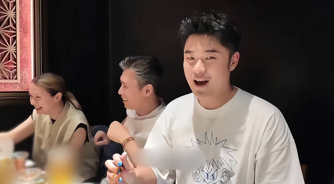 原来她是李乃文老婆！惊艳真相曝光，贤妻助他影帝荣耀