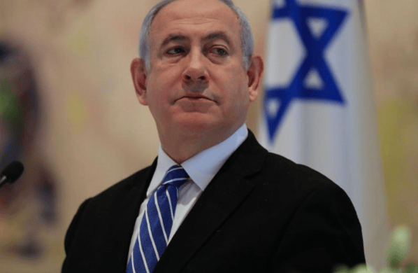 中方送上“定心丸”，哈梅内伊9字预言结局，美国开始增兵中东