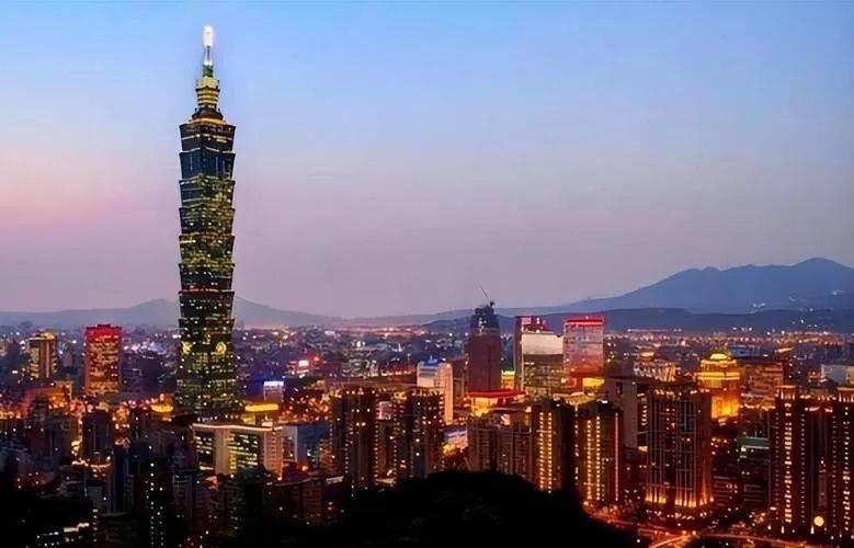 “真正敌人”现身，果然不止美国？国台办一锤定音，信号不简单