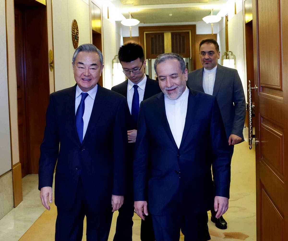 美国管不了的事以色列想试试，向中国提要求：别再买一滴伊朗石油