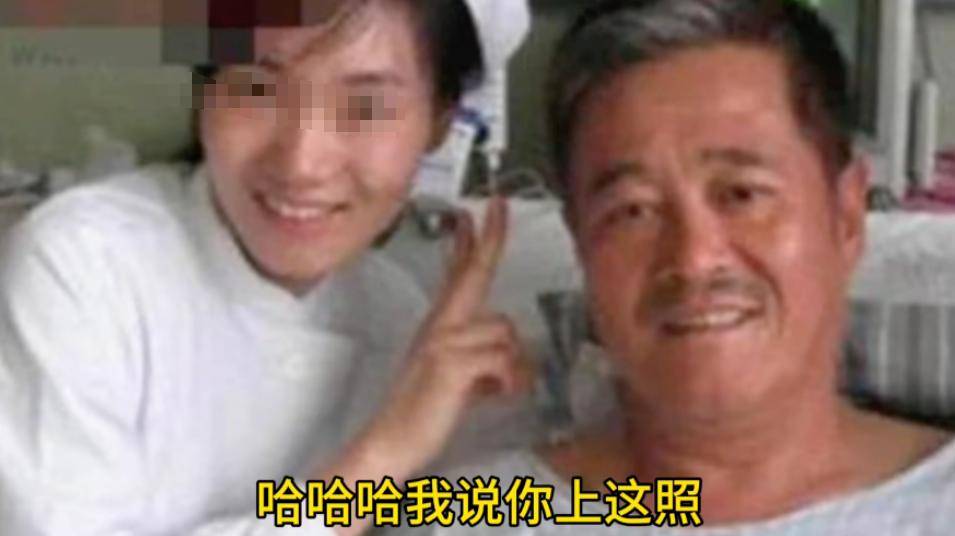 赵本山抢救无效去世，灵堂遗照曝光，网友痛批：有些人就是该死