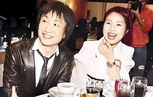 14年婚姻败给8000块，又一个豪门儿媳妇“净身出户”了？