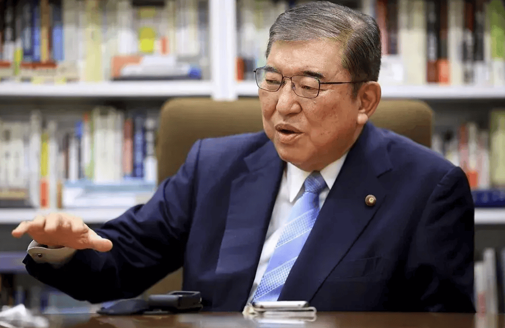 日本要扩军？石破茂这下装都懒得装了！中方表示强烈不满，已提出严正交涉