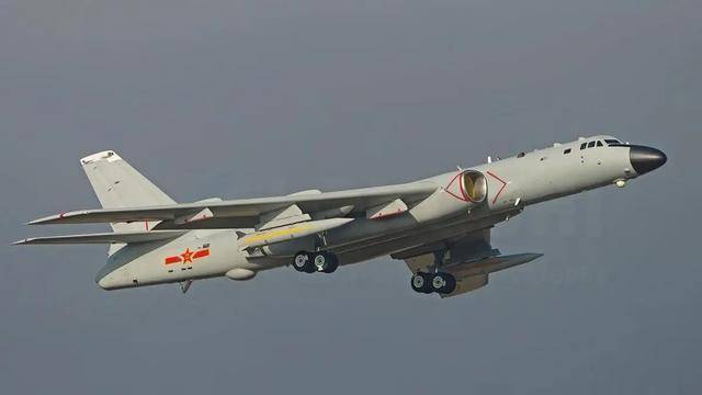 40艘中国战舰，将法国航母团团包围，中方没有动手，原因只有一个