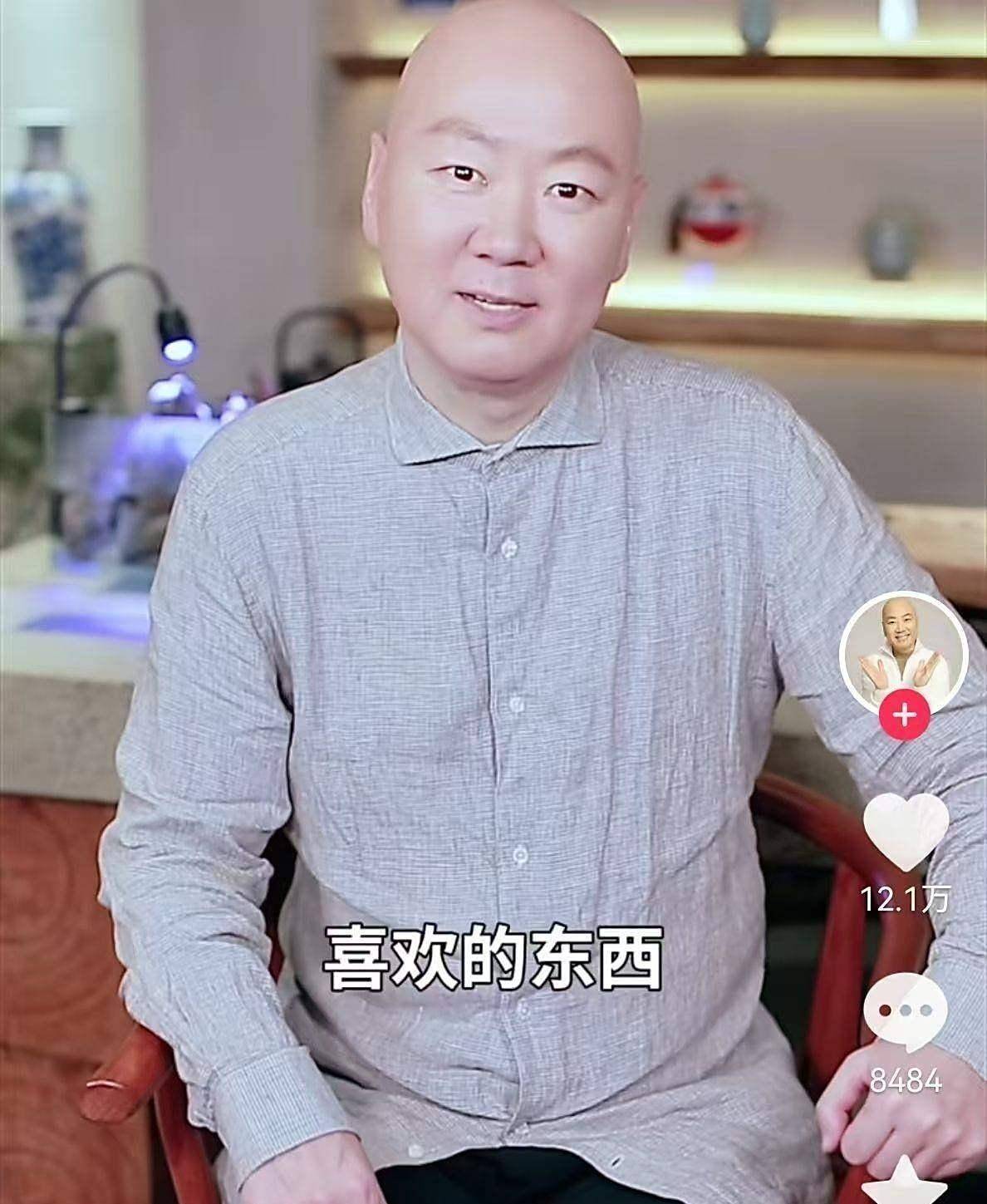 58岁郭冬临看得开！一生未婚无儿女，如今已成2000万粉丝大网红