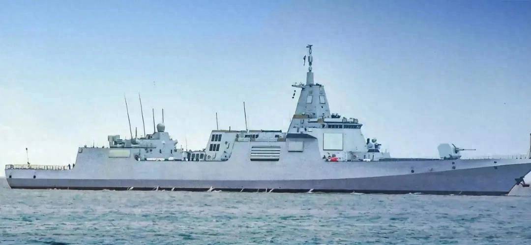 中国055型万吨大驱称霸海洋，全球火力最强？西方国家已感到威胁？