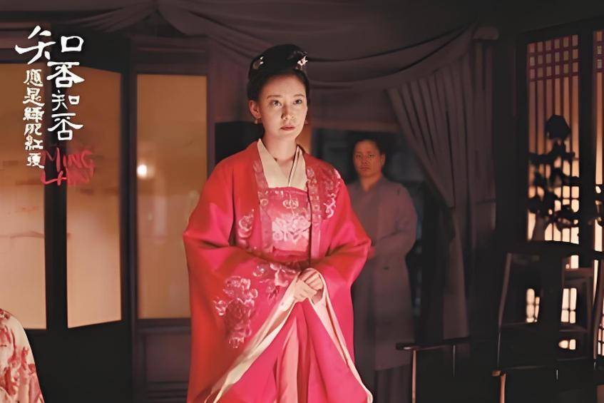 演员高露：戏火人不红，从没有绯闻，看看老公是谁就知道原因了！