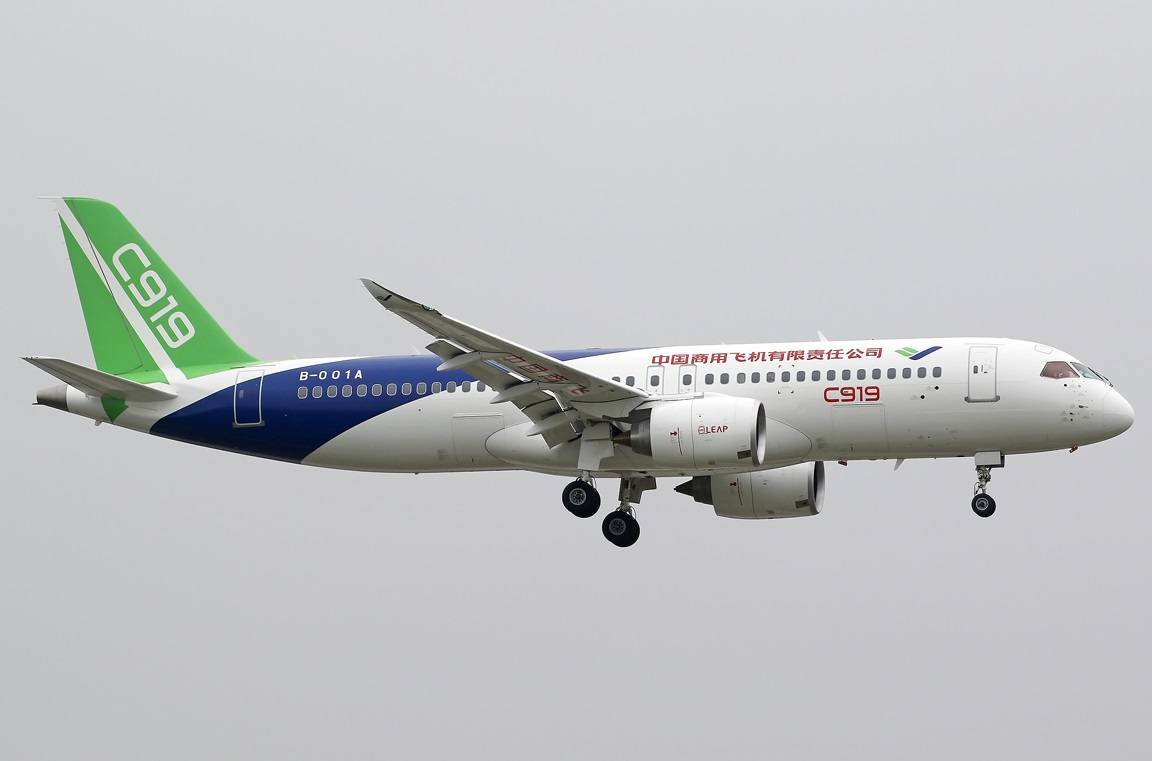 美国的要挟计划落空，俄罗斯表态伸出援手，为C919填上空缺的发动机！
