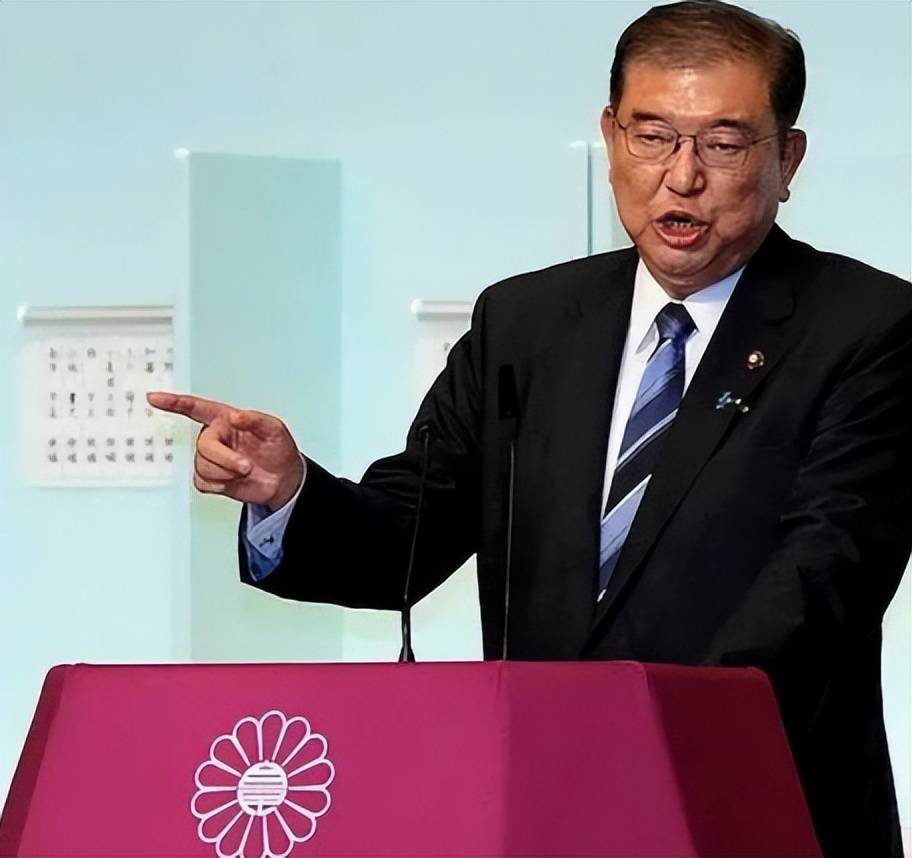 93阅兵“搅局者”出现，派出军机严密监视，还劝说各国别参加