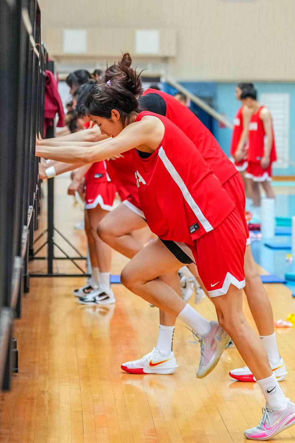 中国女篮高原集训 “万次投篮”再上难度